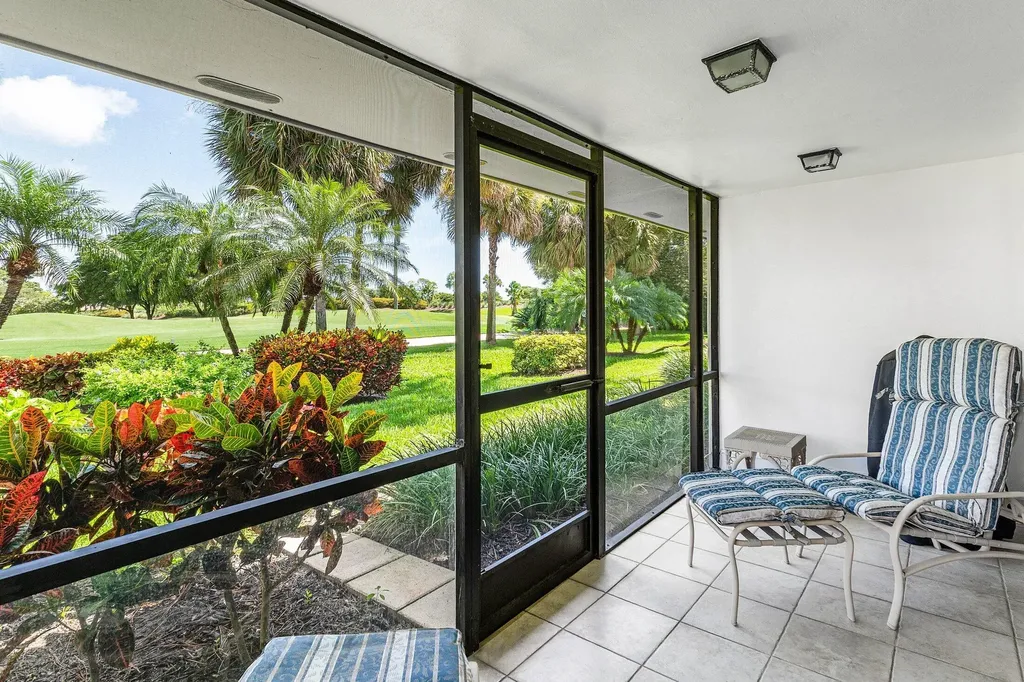 4085 Kittiwake Court Boynton Beach FL 33436