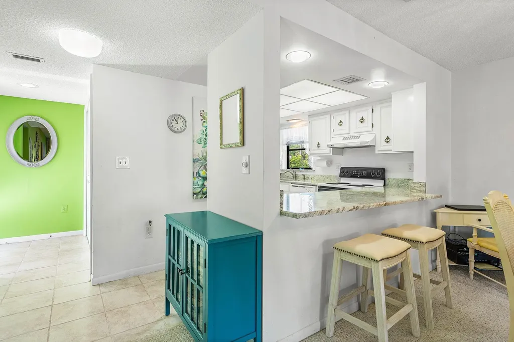 4085 Kittiwake Court Boynton Beach FL 33436
