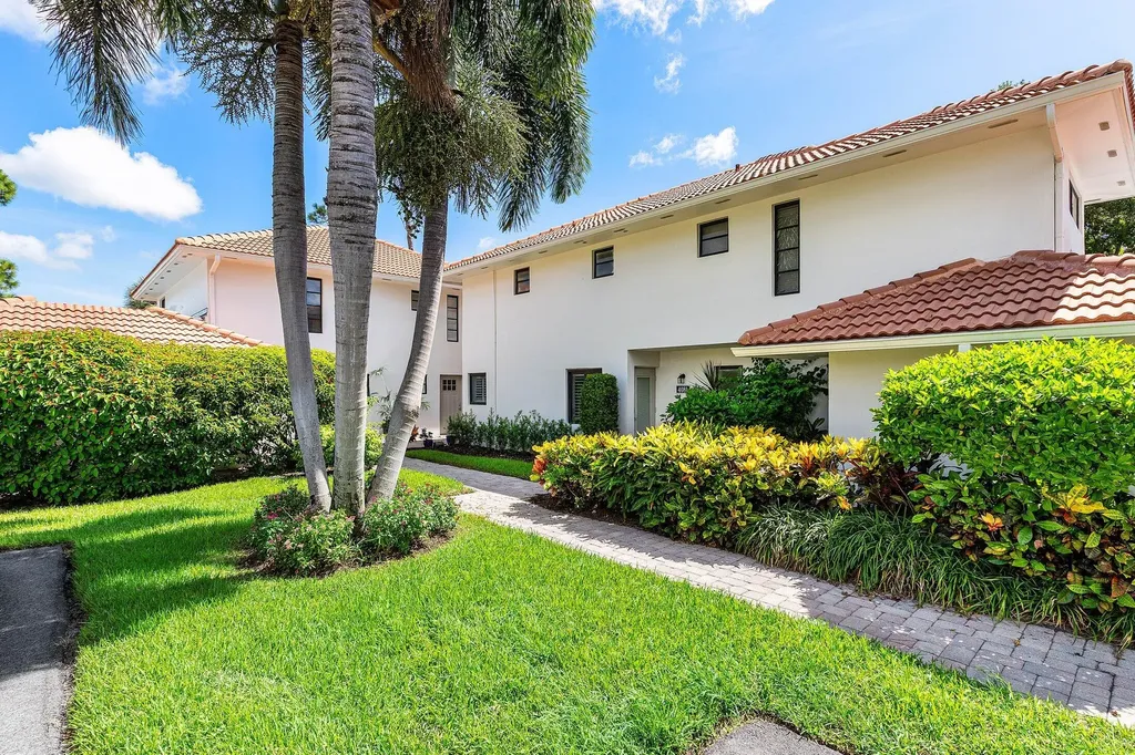 4085 Kittiwake Court Boynton Beach FL 33436