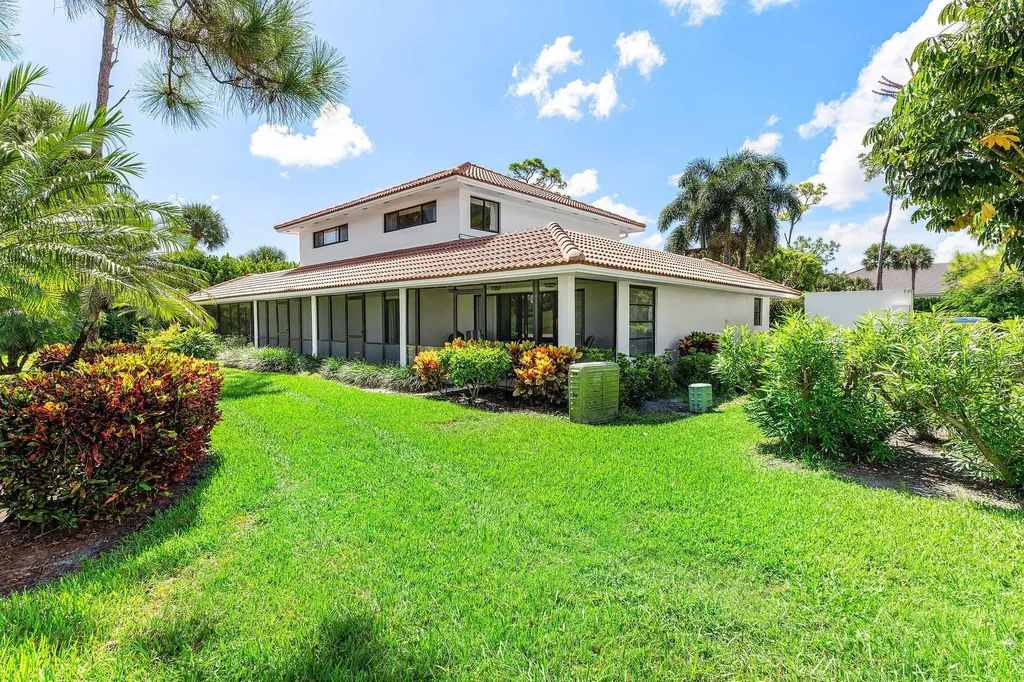 4085 Kittiwake Court Boynton Beach FL 33436