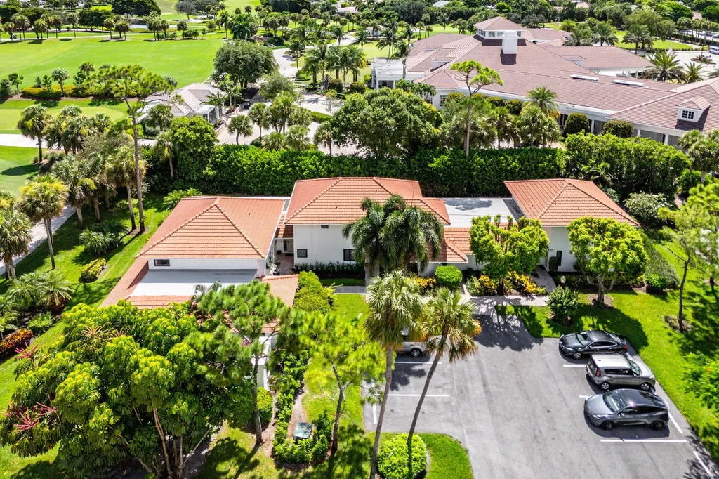 4085 Kittiwake Court Boynton Beach FL 33436