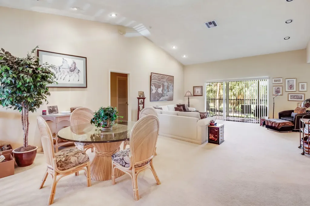 5314 Fountains Drive S Lake Worth FL 33467
