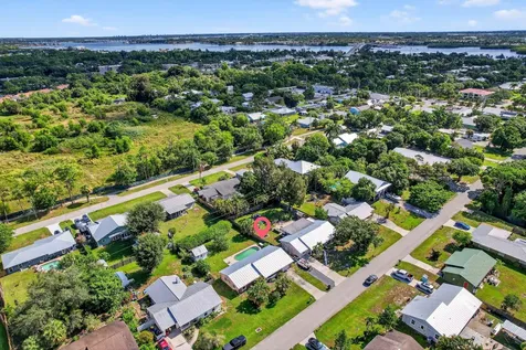 1413 SW Thelma Street Palm City FL 34990
