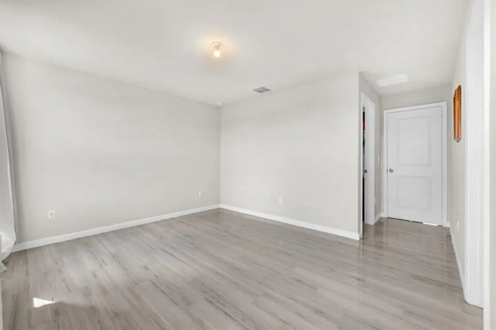 5688 Mentmore Drive Mangonia Park FL 33407