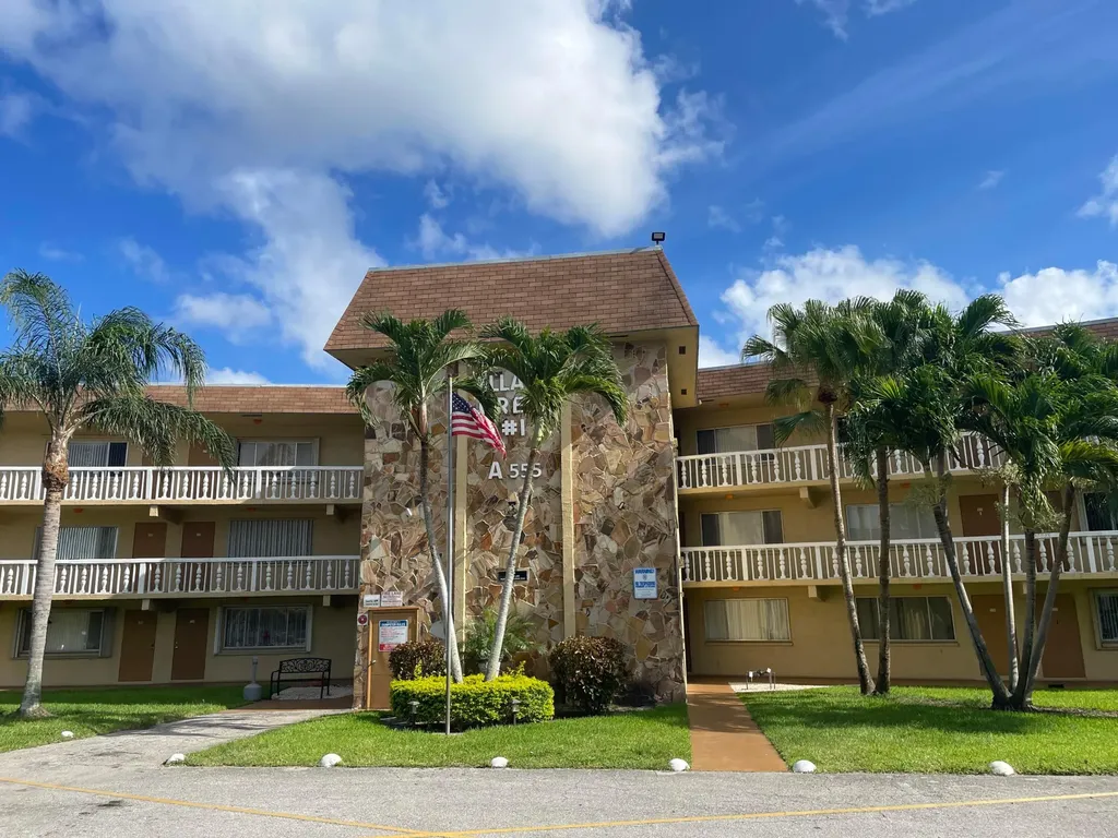 555 Purdy Lane Palm Springs FL 33461