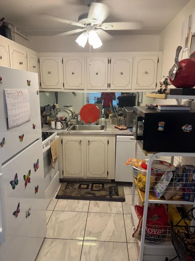 555 Purdy Lane Palm Springs FL 33461