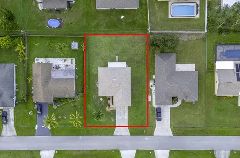 2025 SW Capeador Street Port St Lucie FL 34953