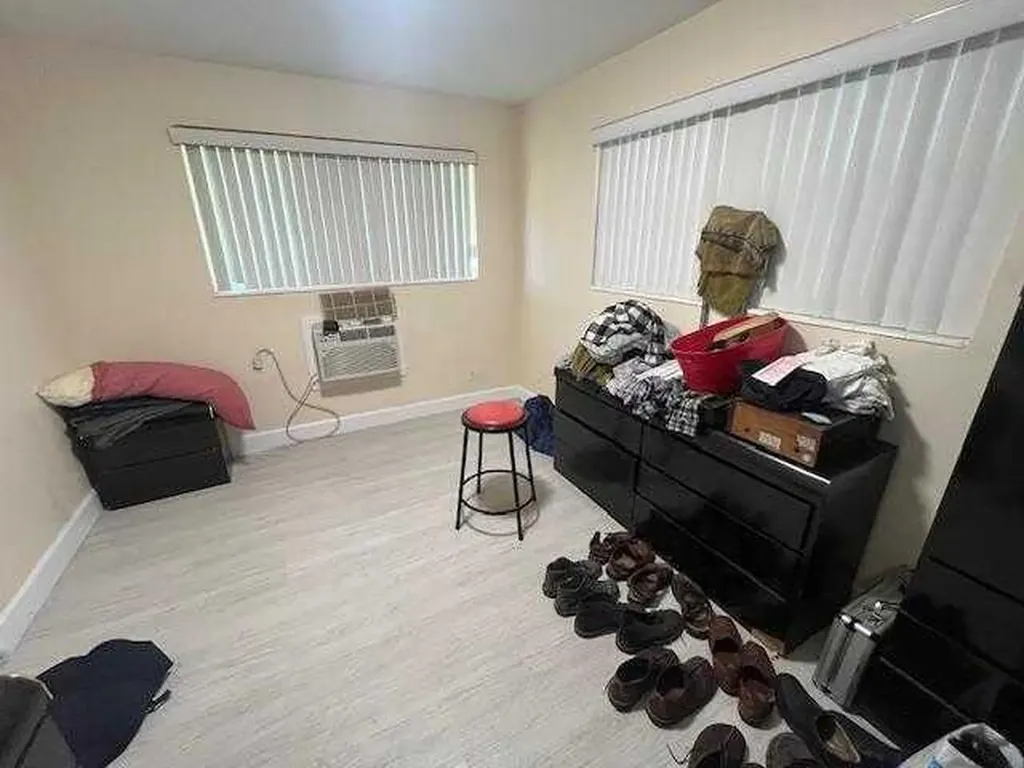 330 Long Island Avenue Fort Lauderdale FL 33312
