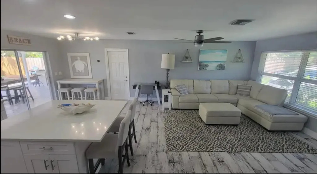 270 NW 36th Street Boca Raton FL 33431