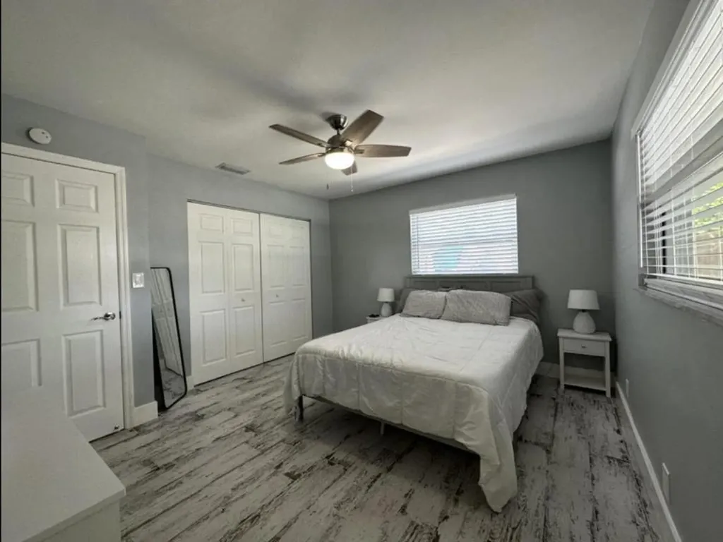 270 NW 36th Street Boca Raton FL 33431