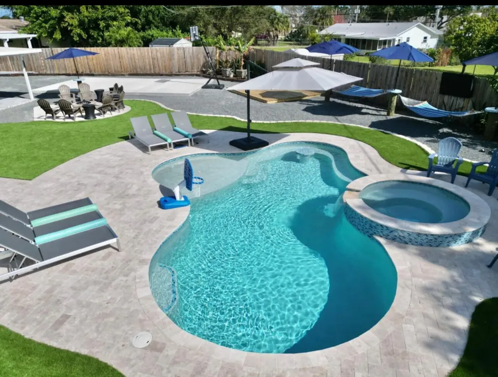 270 NW 36th Street Boca Raton FL 33431