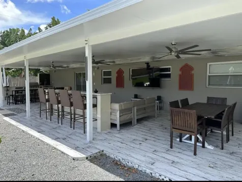270 NW 36th Street Boca Raton FL 33431