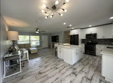 270 NW 36th Street Boca Raton FL 33431