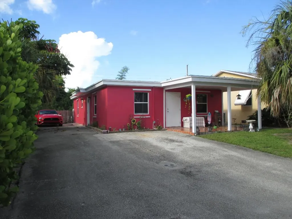 626 Minnesota Street Lantana FL 33462