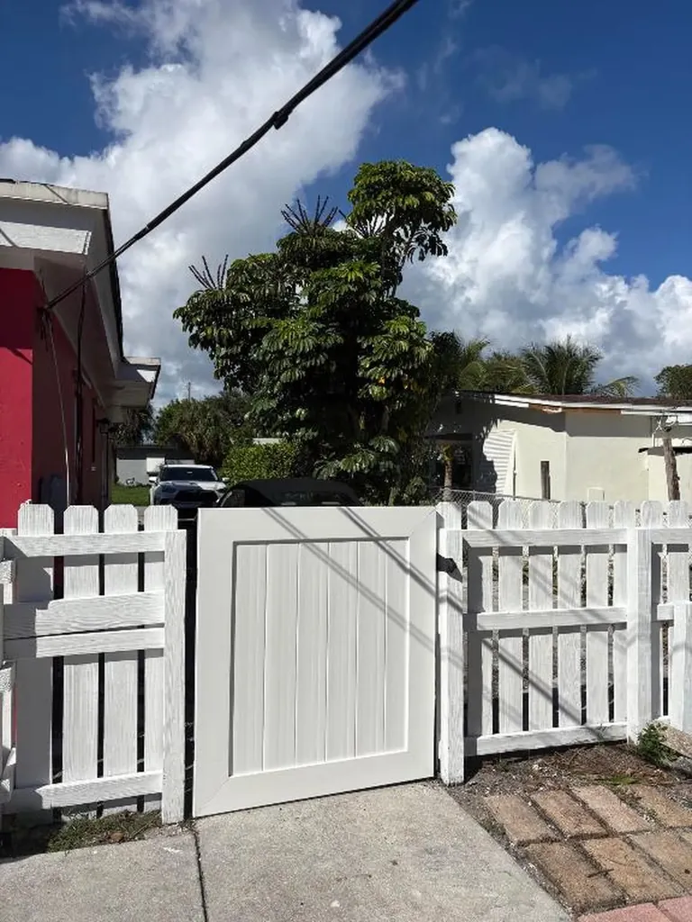 626 Minnesota Street Lantana FL 33462