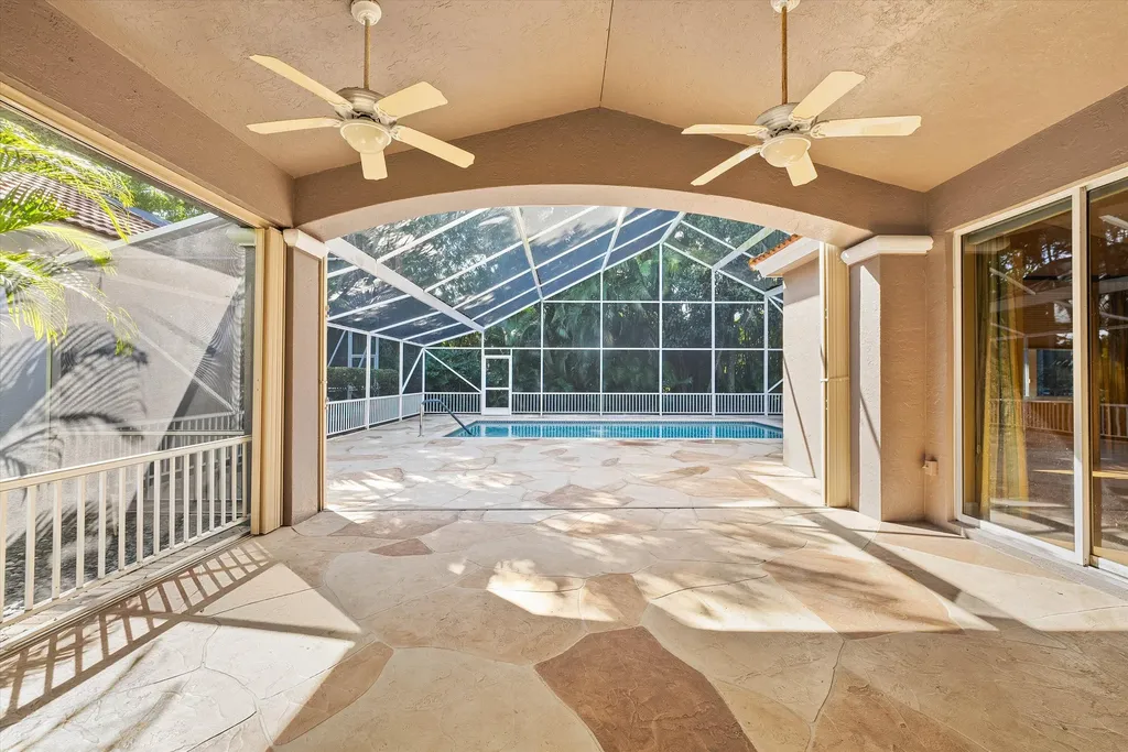 10860 Fairmont Village Drive Lake Worth FL 33449