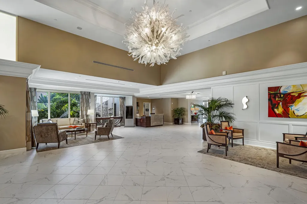 6 Stratford Drive E Boynton Beach FL 33436