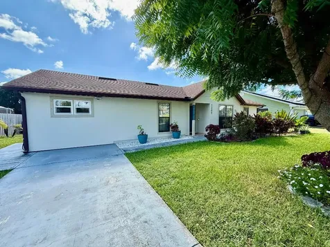 2409 SW Hinchman Street Port St Lucie FL 34984