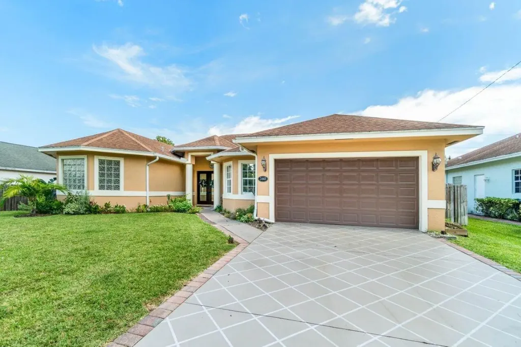 3461 SW Funtuna Street Port St Lucie FL 34953