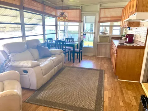 19 Camino Del Rio Port St Lucie FL 34952
