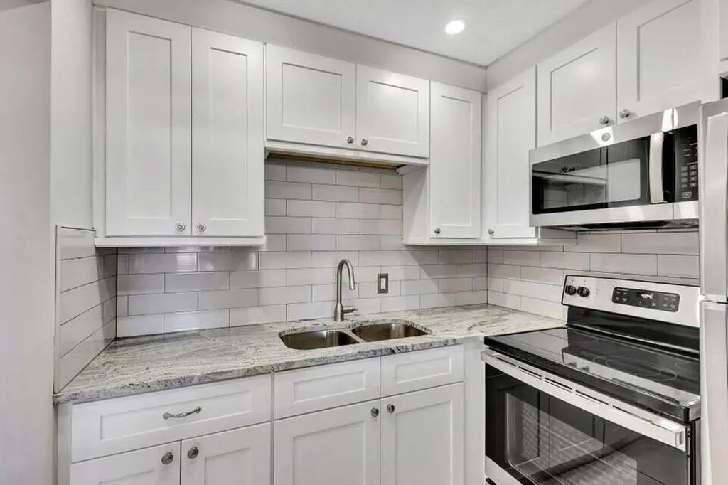 27 Camden B West Palm Beach FL 33417