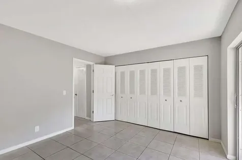 27 Camden B West Palm Beach FL 33417