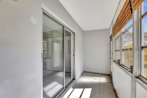 27 Camden B West Palm Beach FL 33417