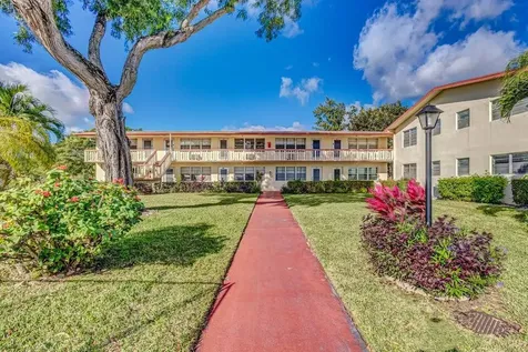 27 Camden B West Palm Beach FL 33417