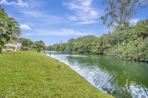 27 Camden B West Palm Beach FL 33417