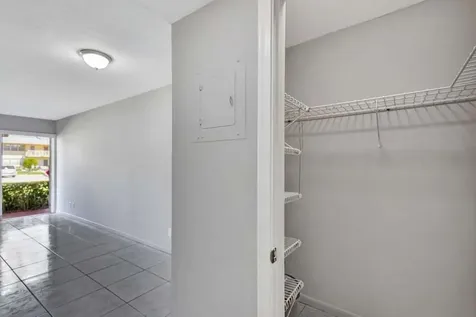 27 Camden B West Palm Beach FL 33417