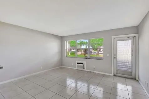 27 Camden B West Palm Beach FL 33417