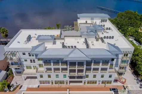 41 SW Seminole Street Stuart FL 34994