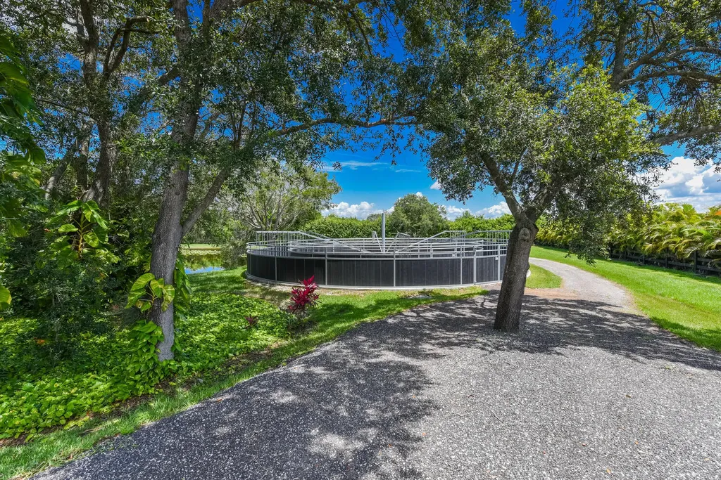 2780 Skipiks Way Wellington FL 33470