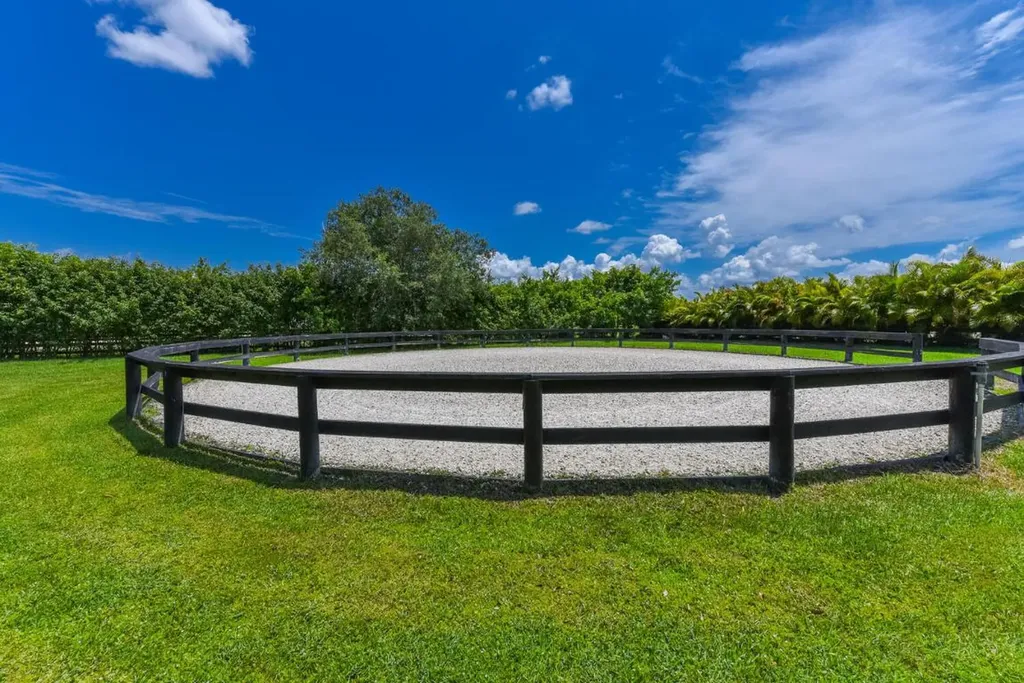2780 Skipiks Way Wellington FL 33470