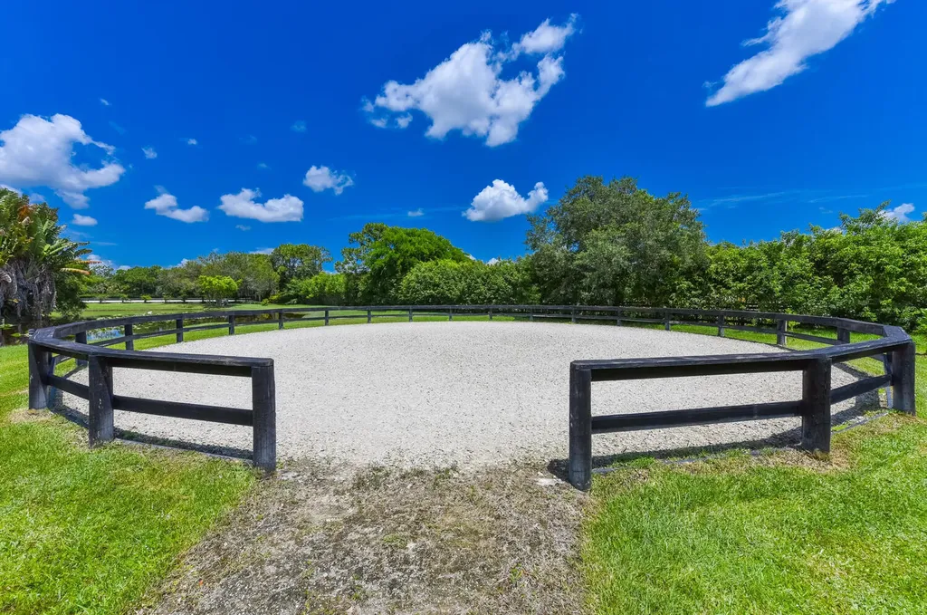 2780 Skipiks Way Wellington FL 33470