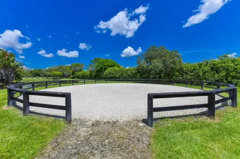 2780 Skipiks Way Wellington FL 33470