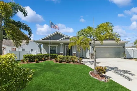 343 SE Fisk Road Port St Lucie FL 34984