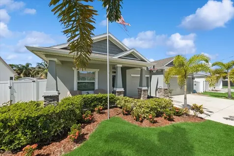 343 SE Fisk Road Port St Lucie FL 34984