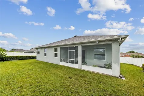 343 SE Fisk Road Port St Lucie FL 34984