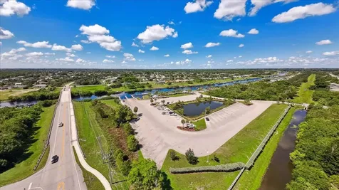343 SE Fisk Road Port St Lucie FL 34984