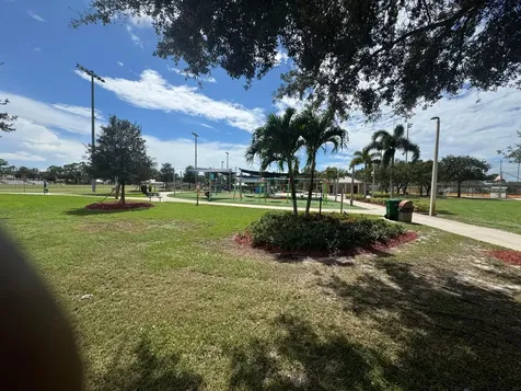 343 SE Fisk Road Port St Lucie FL 34984
