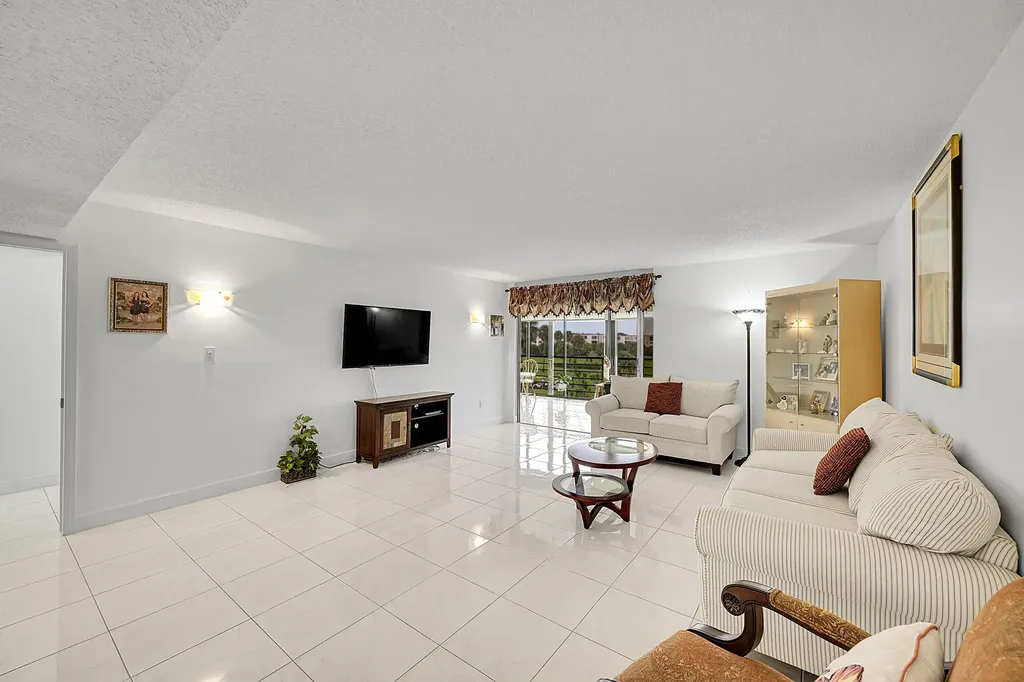 9165 SW 14th Street Boca Raton FL 33428