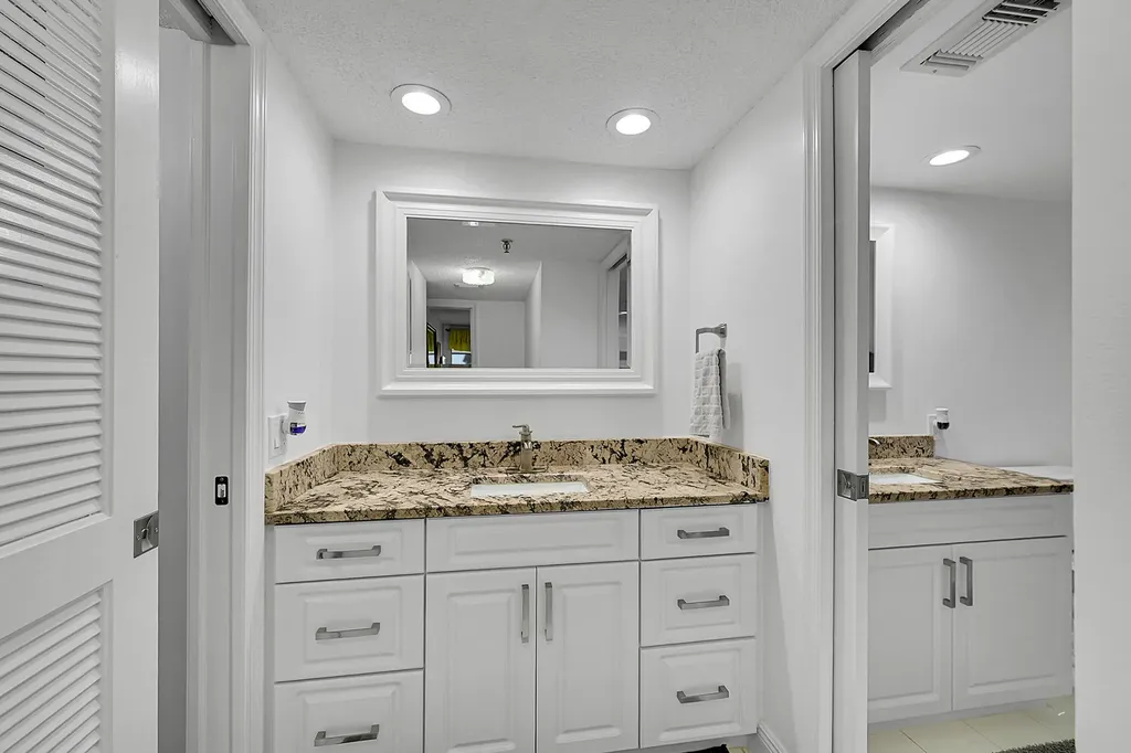 9165 SW 14th Street Boca Raton FL 33428