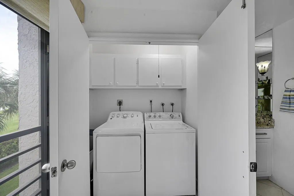 9165 SW 14th Street Boca Raton FL 33428