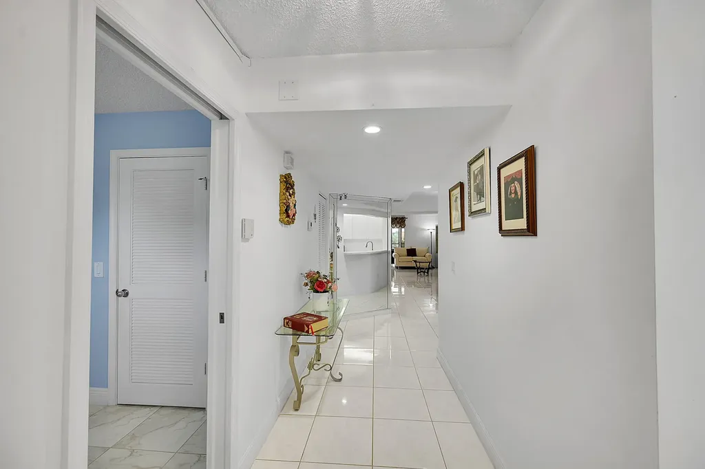 9165 SW 14th Street Boca Raton FL 33428
