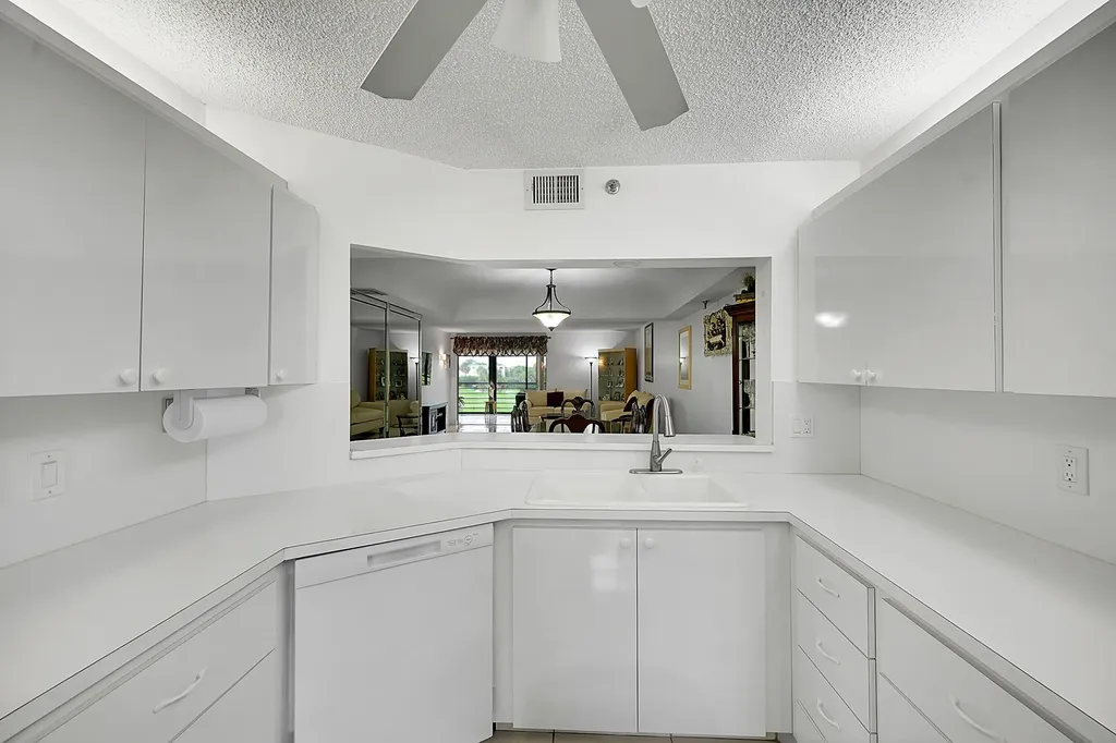 9165 SW 14th Street Boca Raton FL 33428
