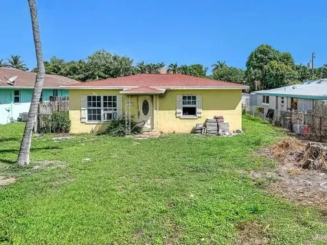 245 NE 11th Street Delray Beach FL 33444