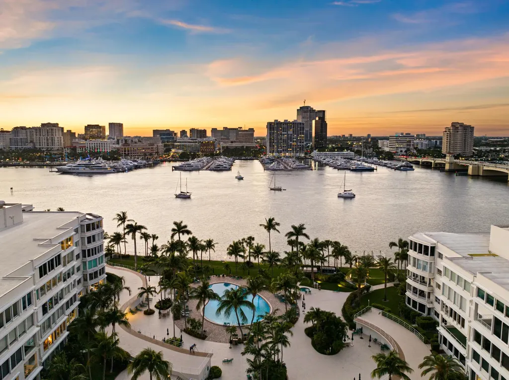 44 Cocoanut Row Palm Beach FL 33480