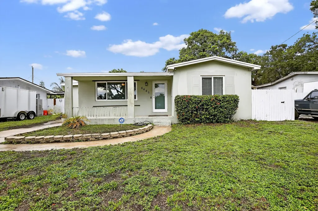 6445 Charleston Street Hollywood FL 33024