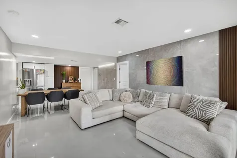 1731 Presidential Way West Palm Beach FL 33401
